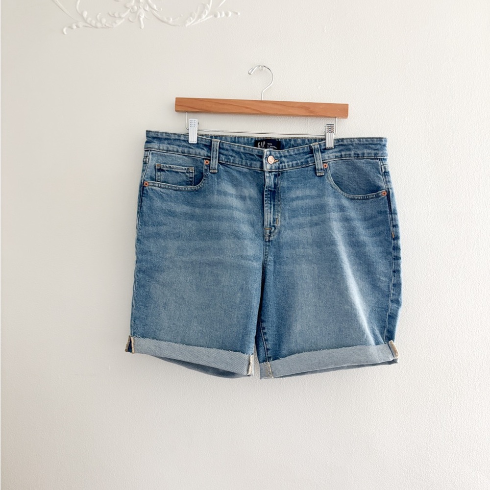 Gap Bermuda Shorts